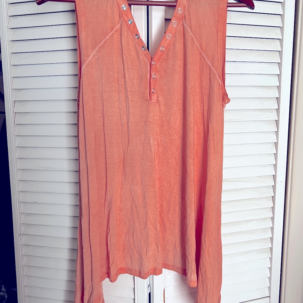 Sleeveless batwing Top